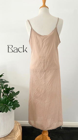 Back view of long cotton slip